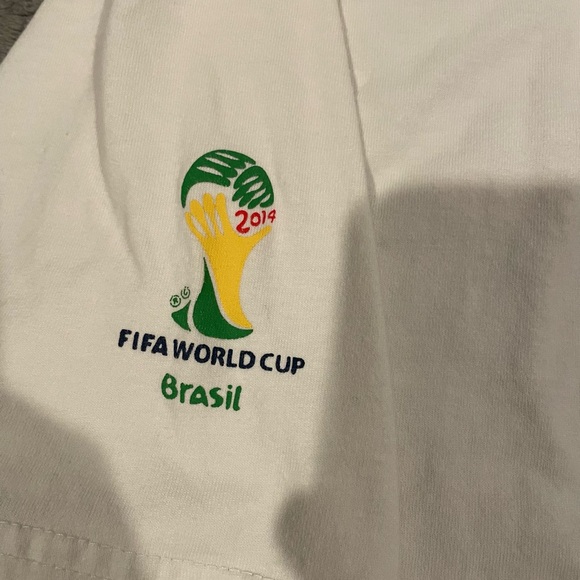 FIFA 2014 World Cup England T-Shirt Size Medium - Picture 6 of 6